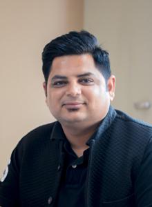 Dr. Naveen Bilandi, Head (IT)